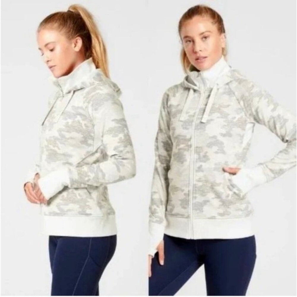 Athleta Triumph Gray and Cream Camo Printed full-zip zip-up Hoodie 2539